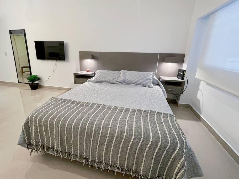 Ayres- Paseo De La Cisterna- Uf 117 Apartamento Ciudad Autónoma de Buenos Aires