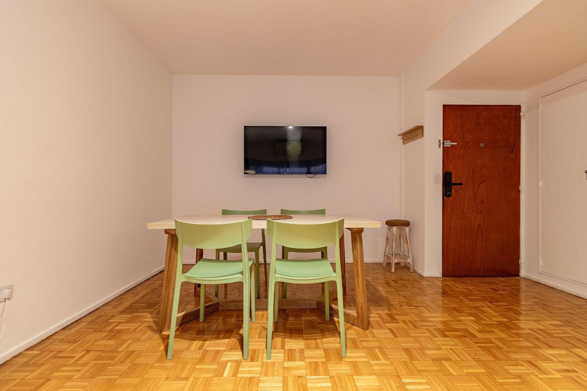 Amplio Departamento En Palermo * Ciudad Autónoma de Buenos Aires
