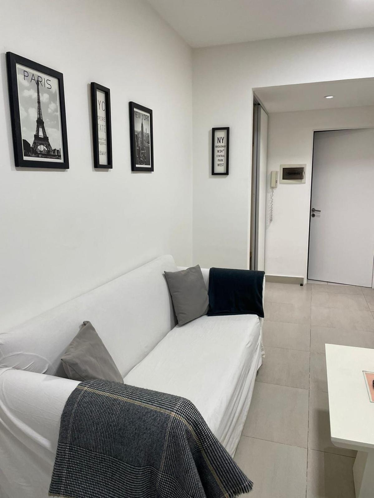 Dolar Oficial Movistar Arena Studio Apartamento *