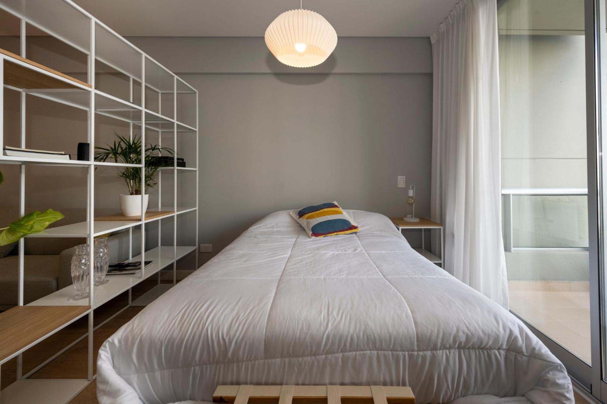 Apartamento Confortable Monoambiente En Almagro, A Pasos Del Hospital -g1- *
