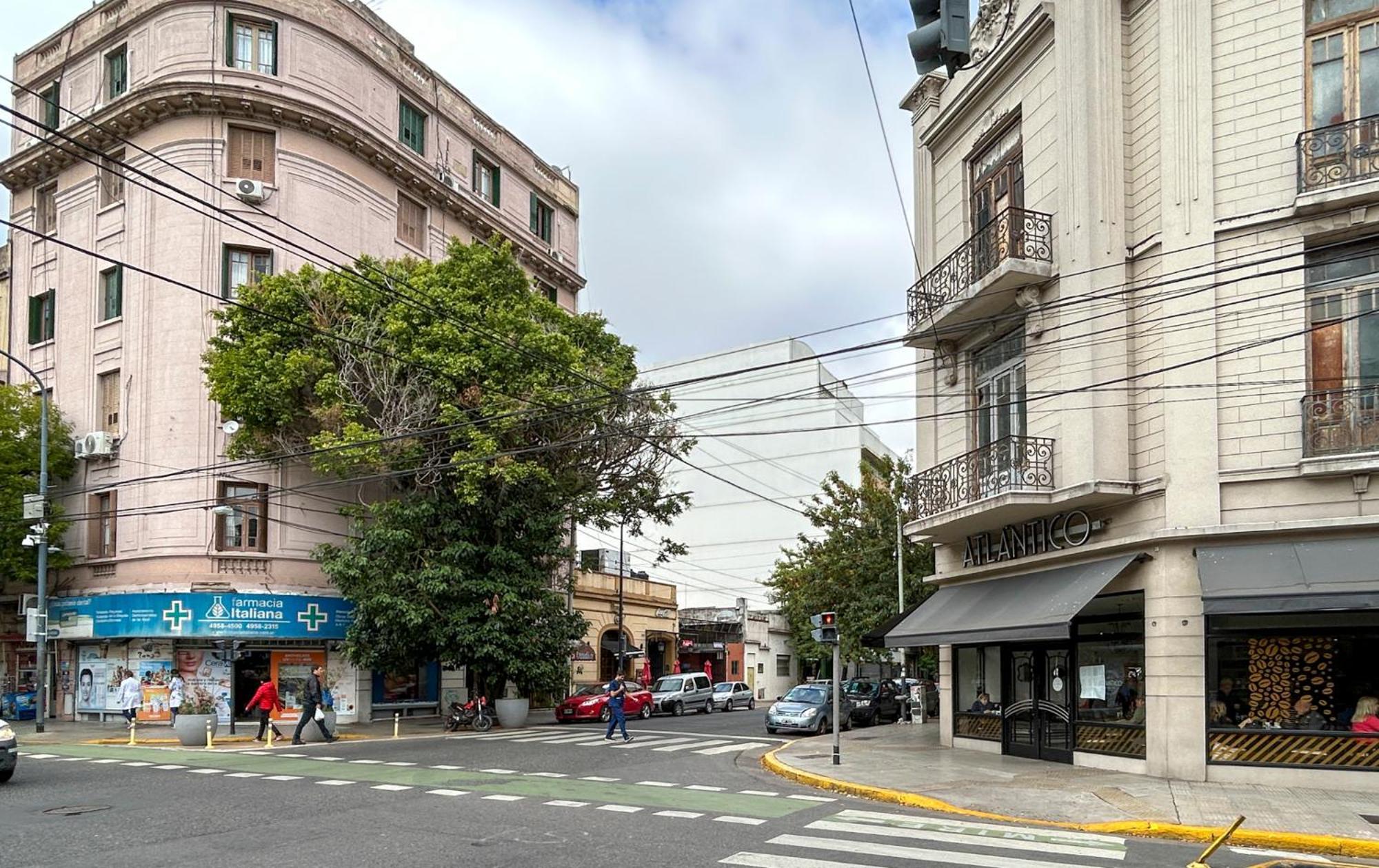 Confortable Monoambiente En Almagro, A Pasos Del Hospital -g1- Buenos Aires