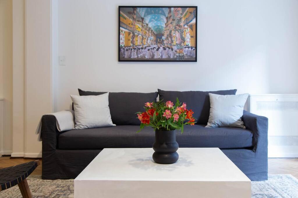 Mentha Spacious Apartamento