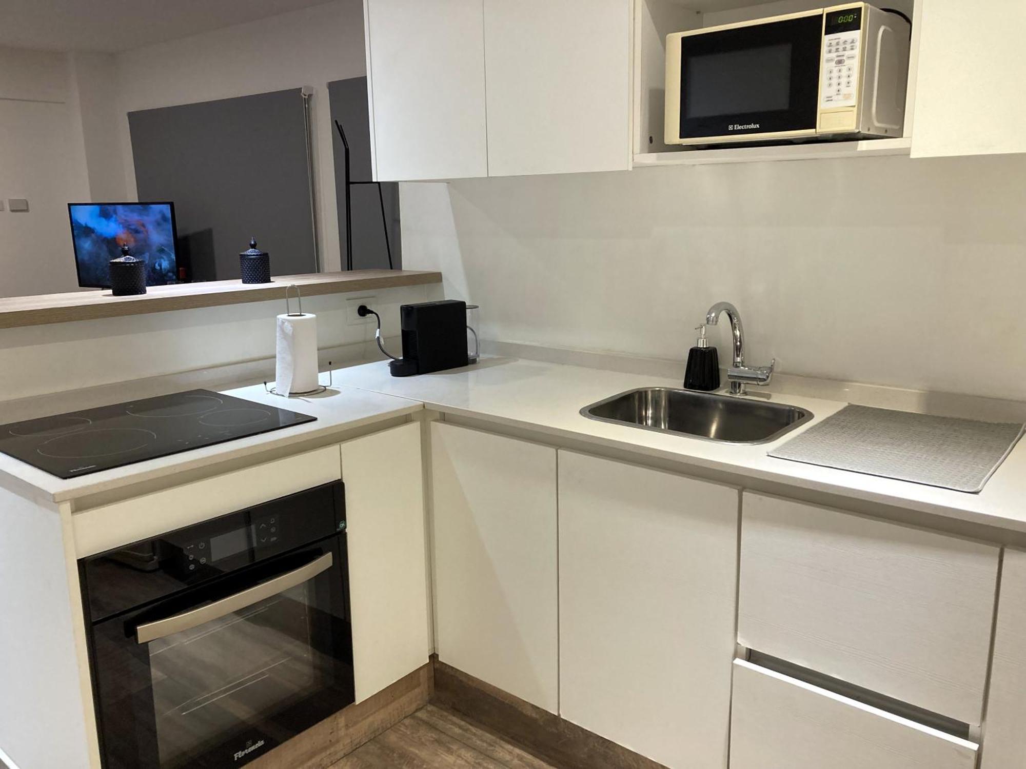 Apartamento Dzain 3, Piscina Cochera Gratis , Gimnasio, Playroom, Parrilla -cerca De Tod0, Ciudad Autónoma de Buenos Aires
