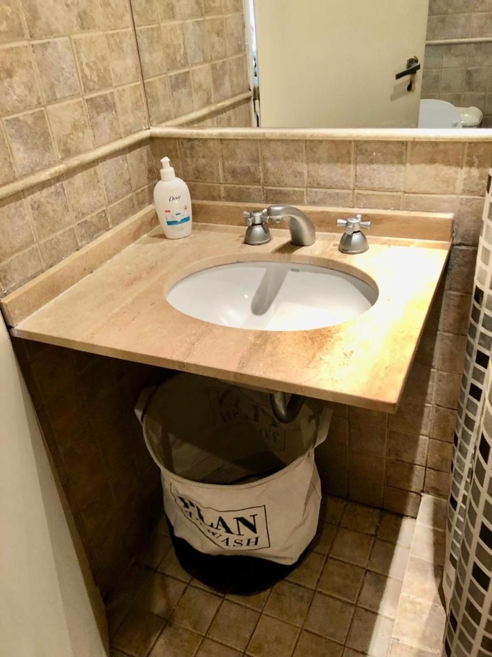Monoambiente En Canitas Apartamento