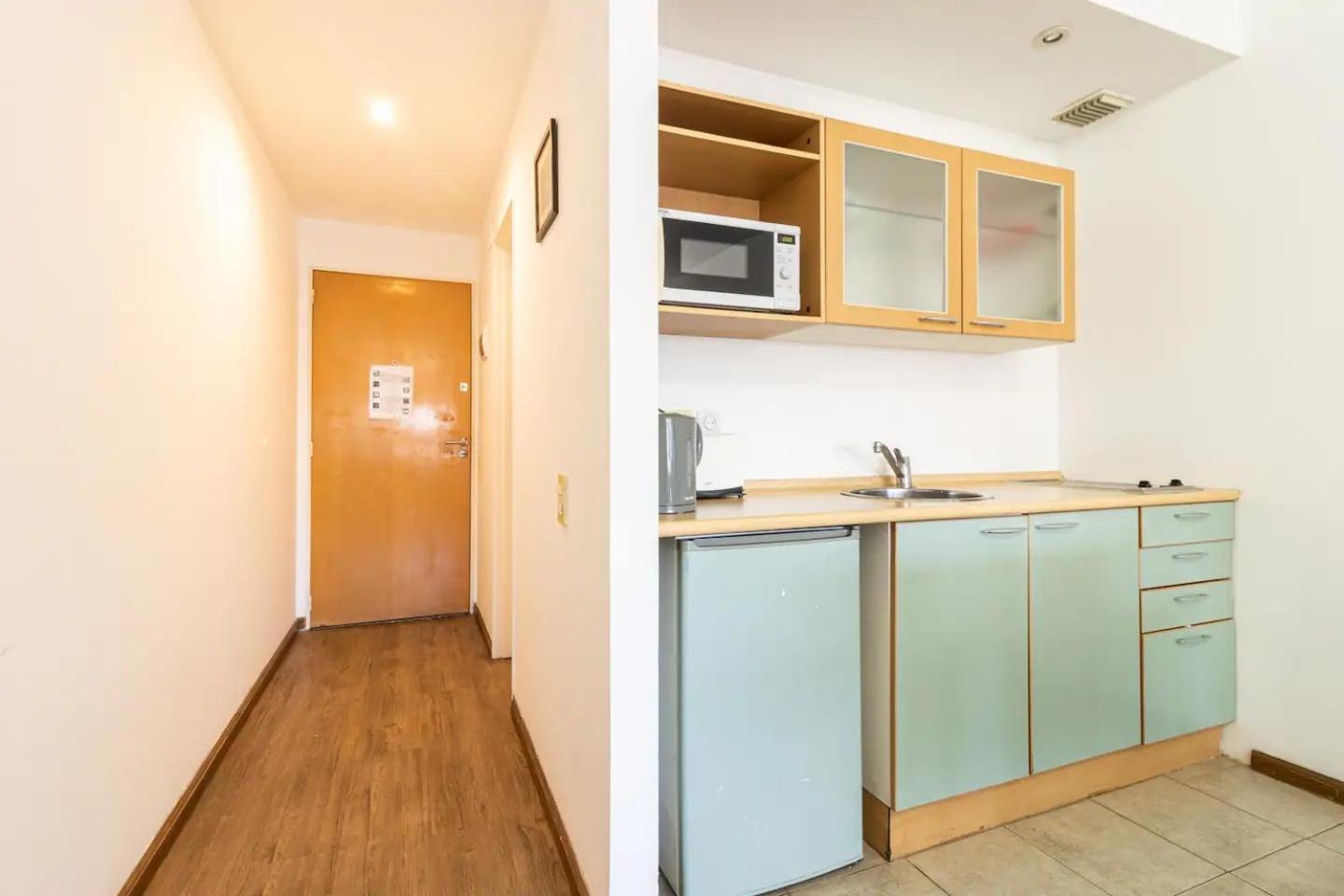 Ideal Studio En Recoleta * Buenos Aires