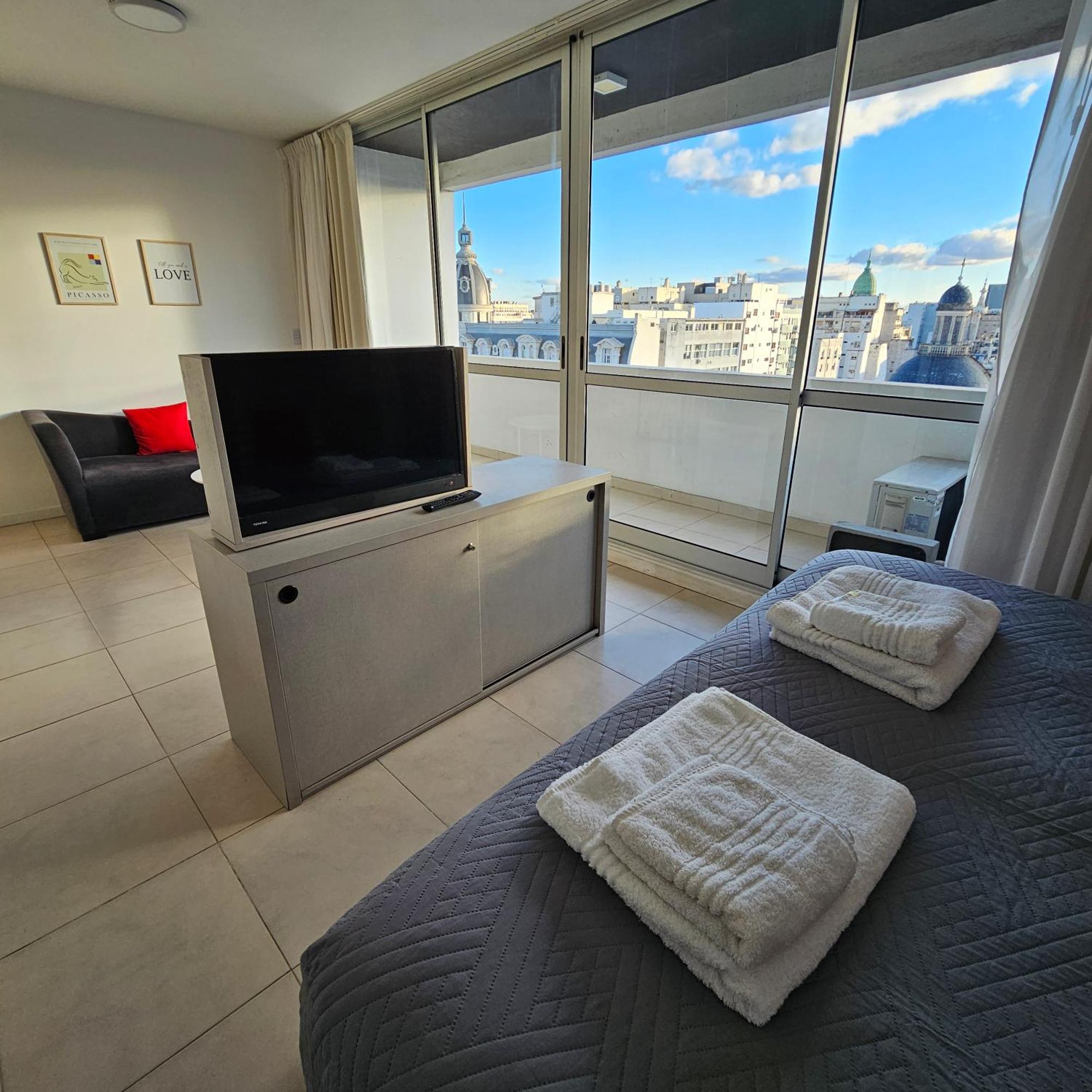 La Mejor Vista De Buenos Aires!!! Seguridad 24hs, Piscina, Laundry!!! Apartment