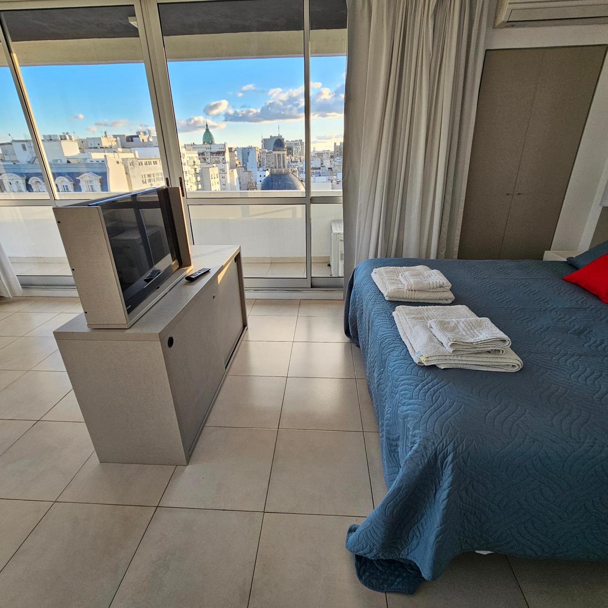La Mejor Vista De Buenos Aires!!! Seguridad 24hs, Piscina, Laundry!!!