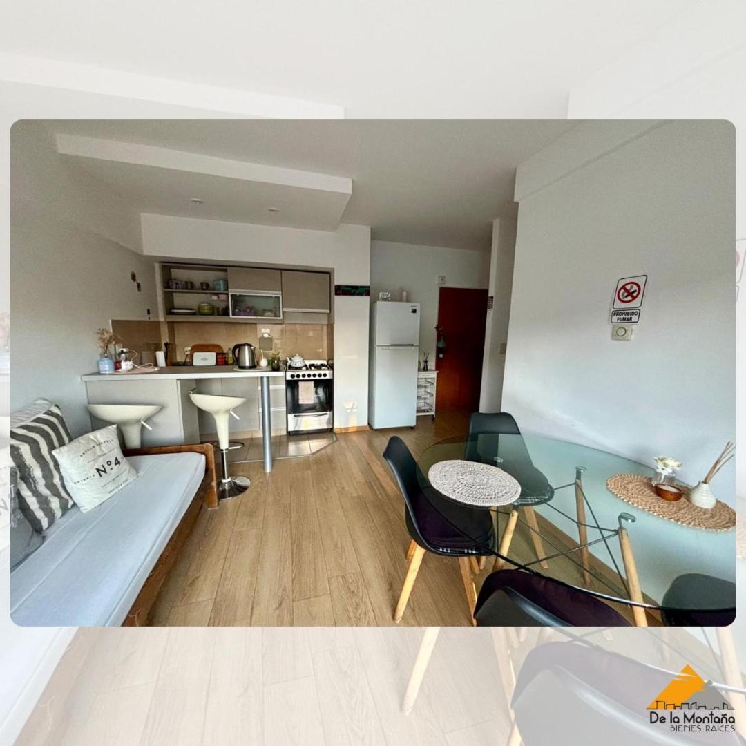 De La Montana - Barrio Norte Apartamento