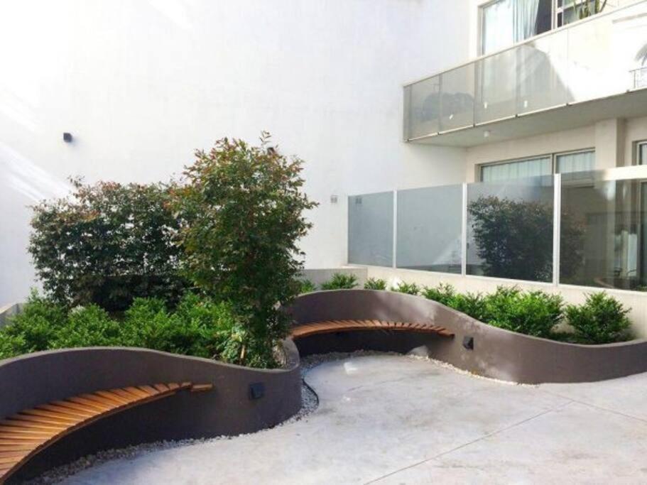 Bello Departamento Con Patio En Pb Con Amenities *