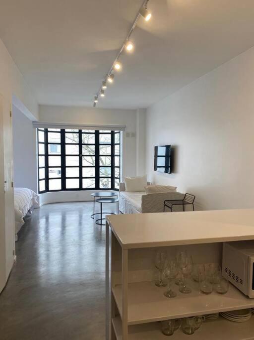 Departamento Suipacha Y Arroyo * Ciudad Autónoma de Buenos Aires