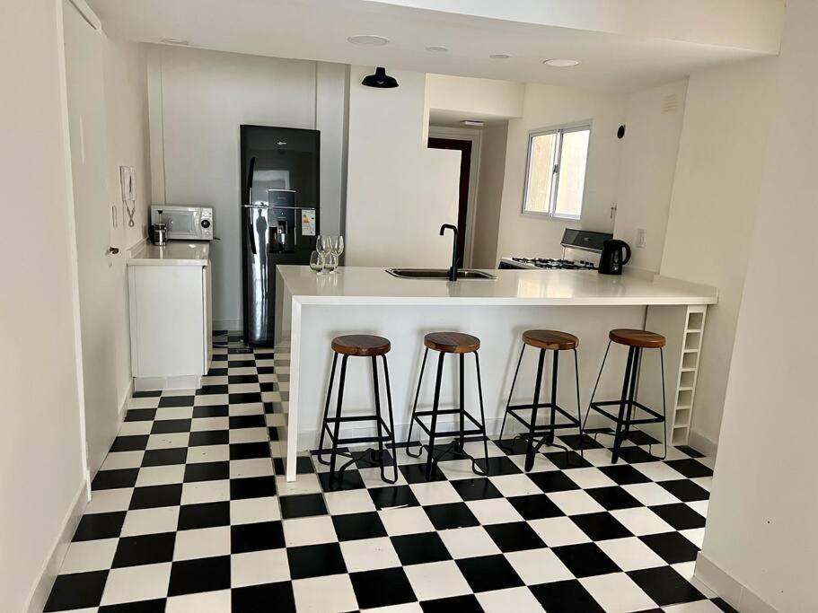 Semipiso En Recoleta-callao Entre Y Alvear Apartamento *