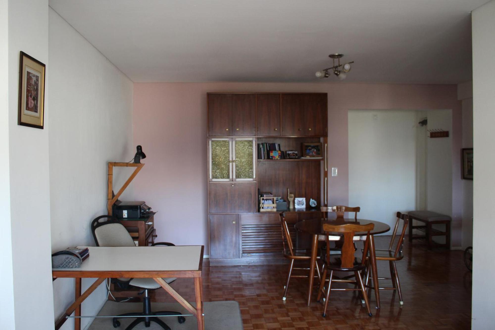 En Departamento Compartido - Crespo Habitación en casa particular *