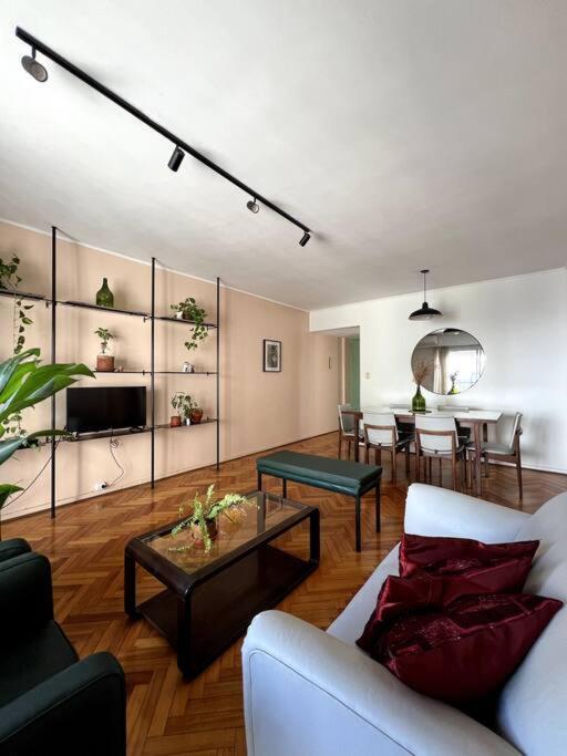 Recoleta Uptown - Comfortable Up To 4 Guests * Ciudad Autónoma de Buenos Aires