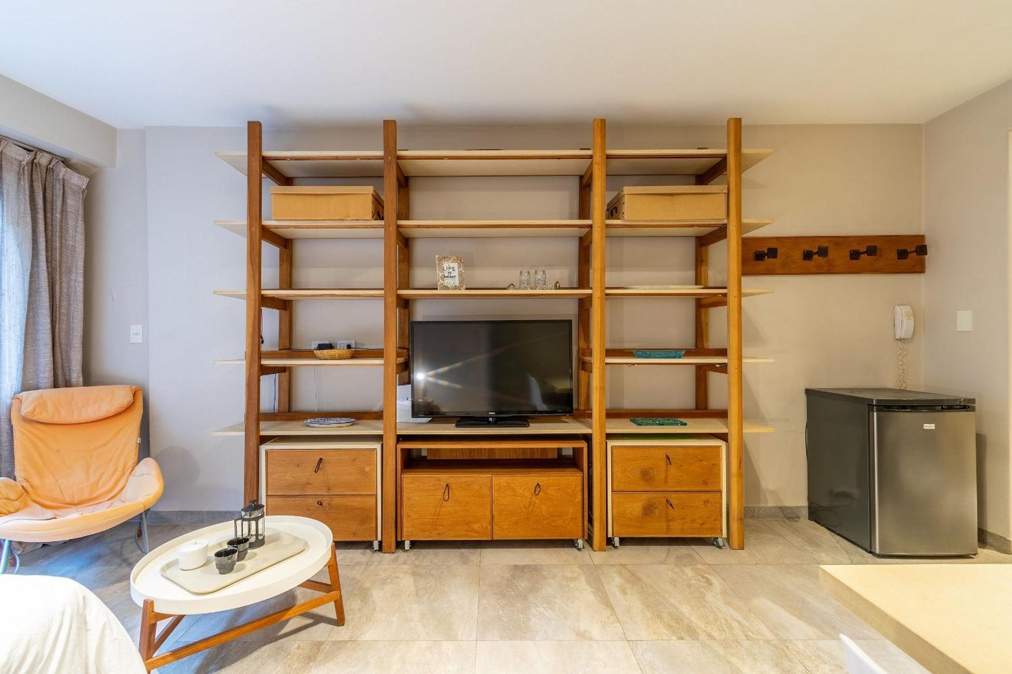Apartamento Amplio Y Luminoso Estudio En Recoleta *
