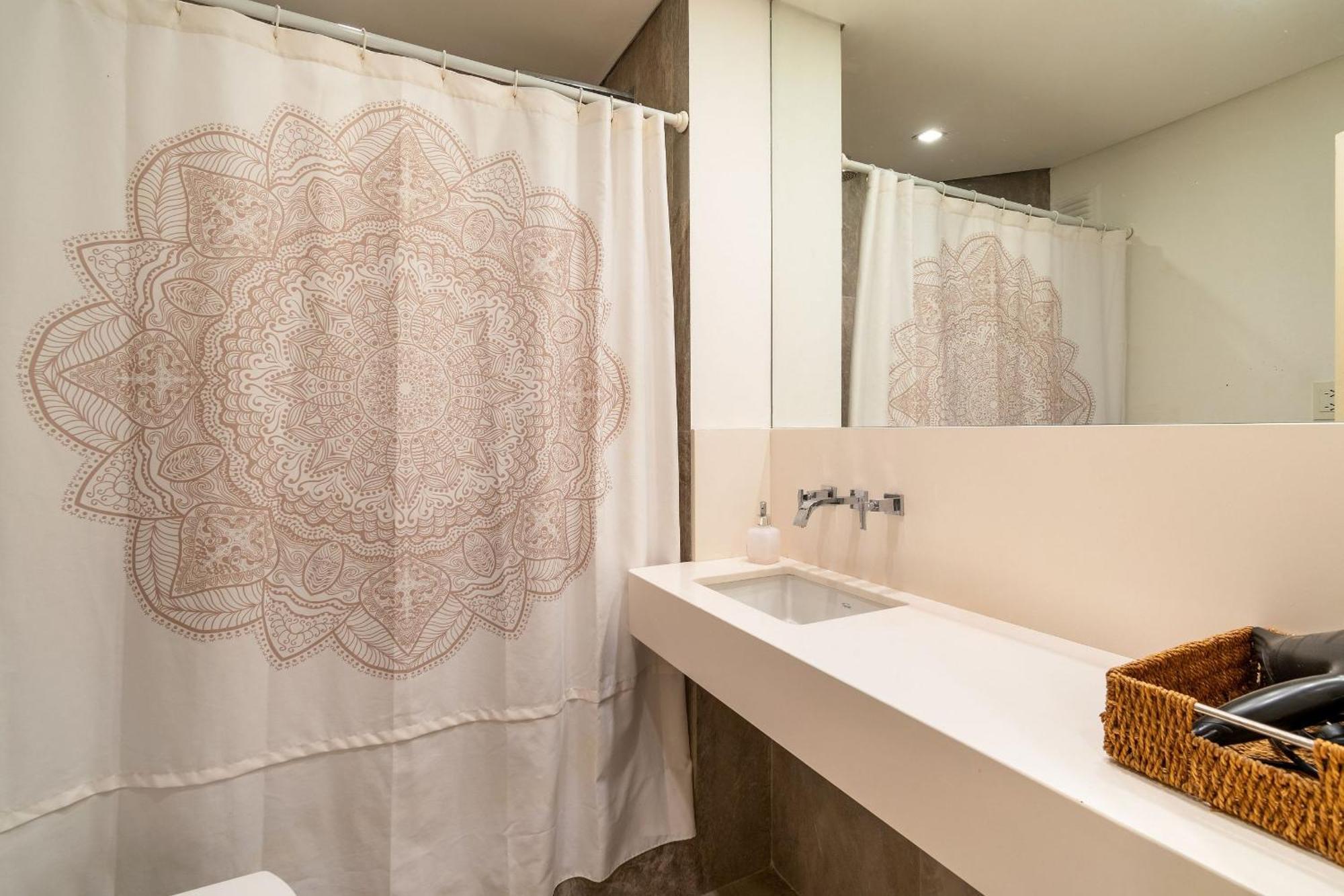 Apartamento Amplio Y Luminoso Estudio En Recoleta *
