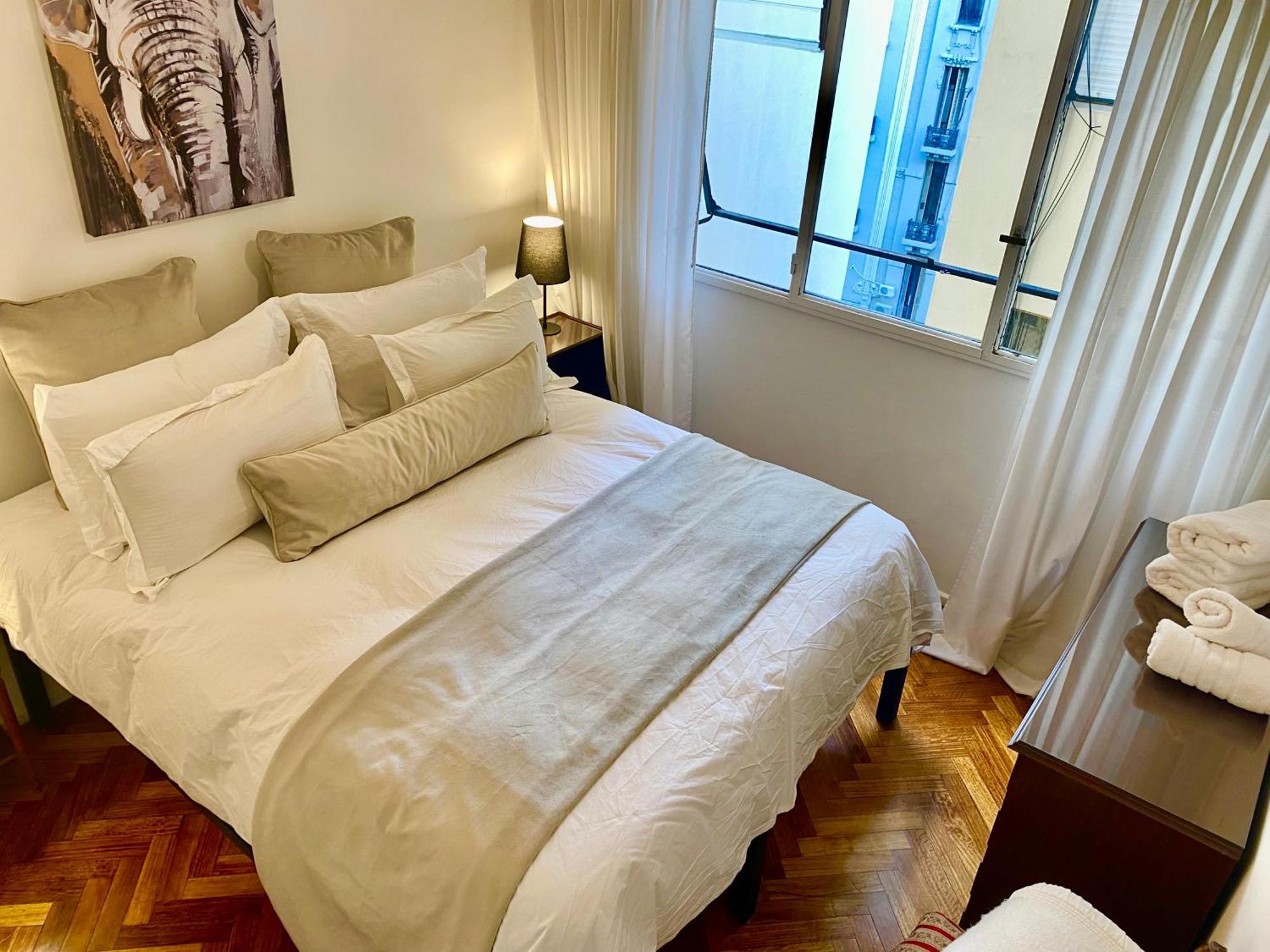 Recoleta Elegante 3 Ambientes Facultades Y Museos Apartamento *
