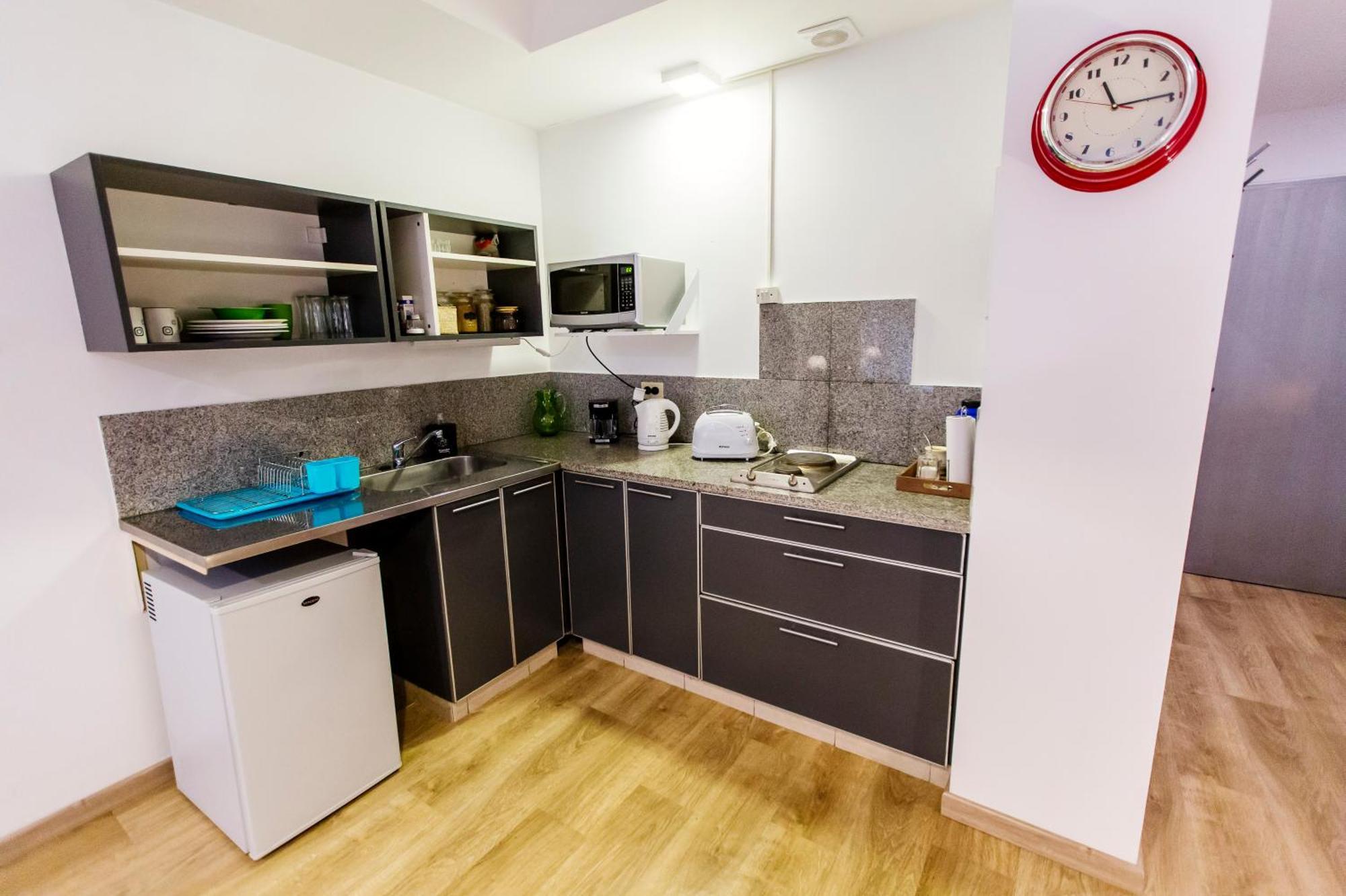 Apartamento Excelente Ubicacion Y Conexiones! Zona Shopping Abasto