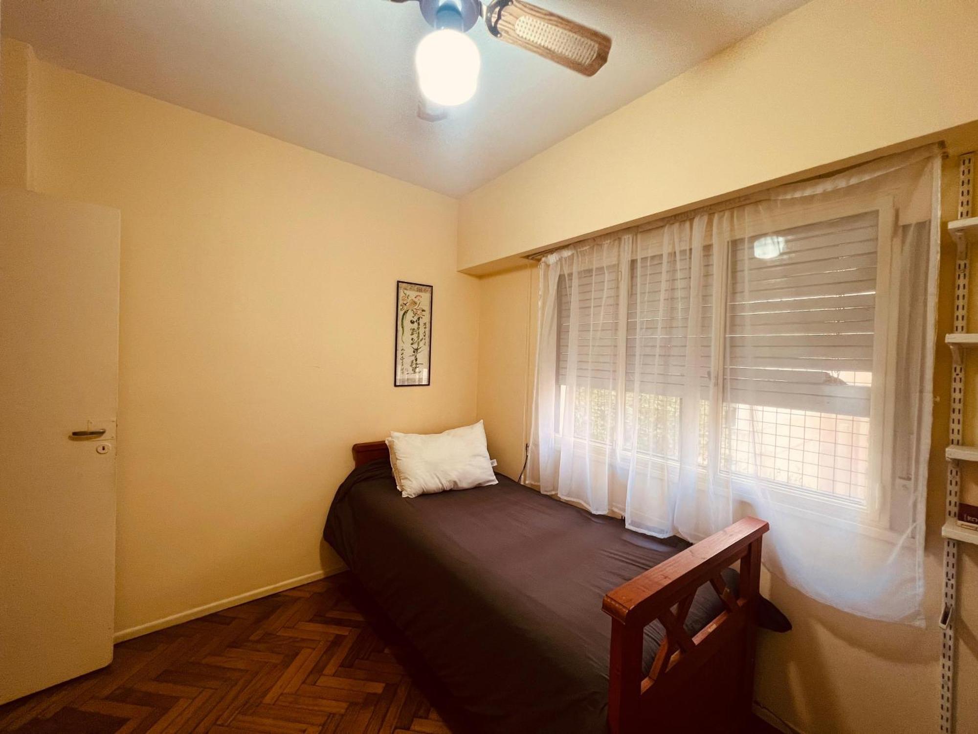 Amplio Departamento En La Mejor Zona De Palermo Sobre La Avenida Coronel Diaz Apartamento