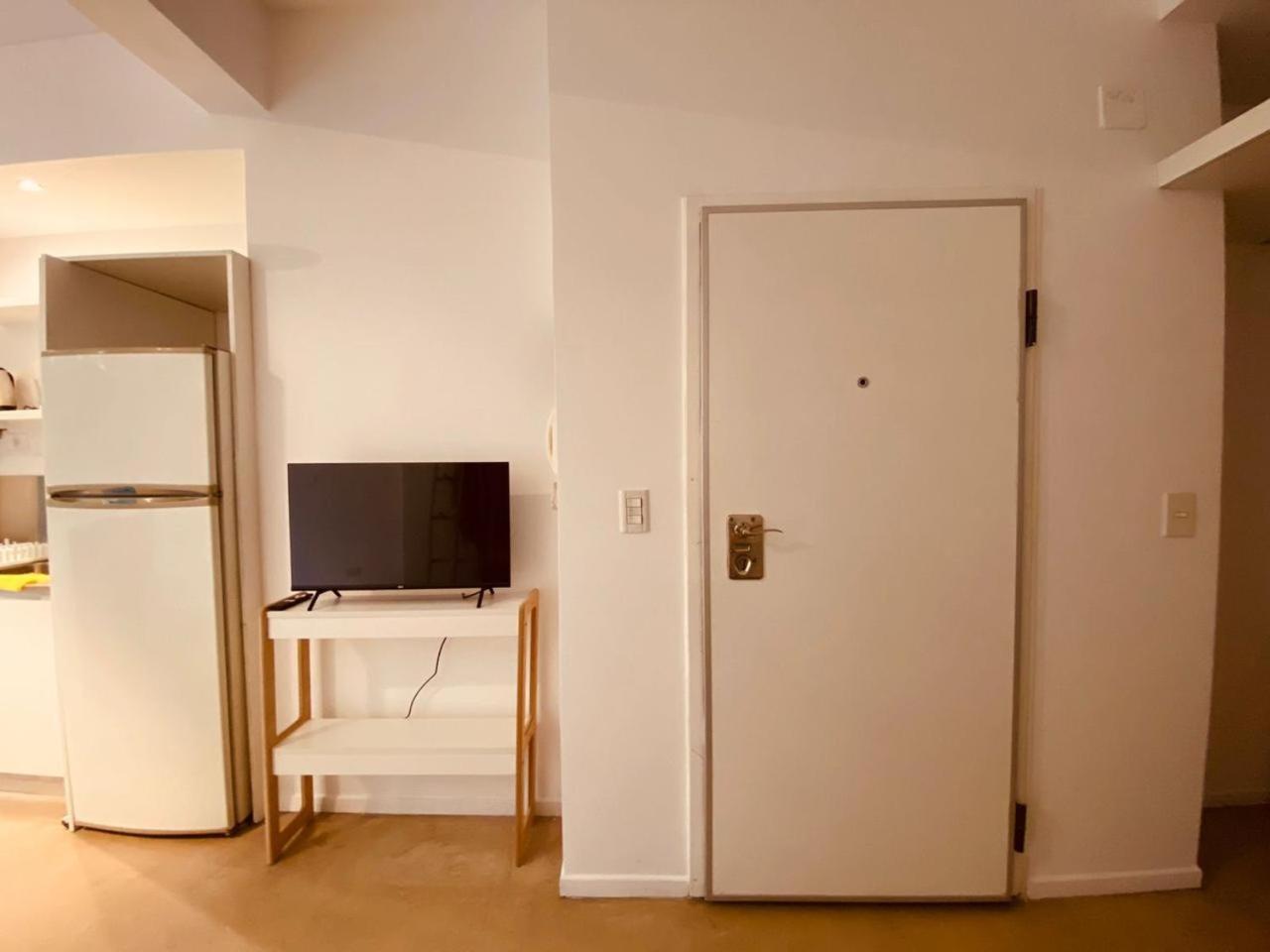 Apartamento Luminoso Y Comodo Departamento En La Mejor Zona De Palermo Sobre La Calle Guatemala *