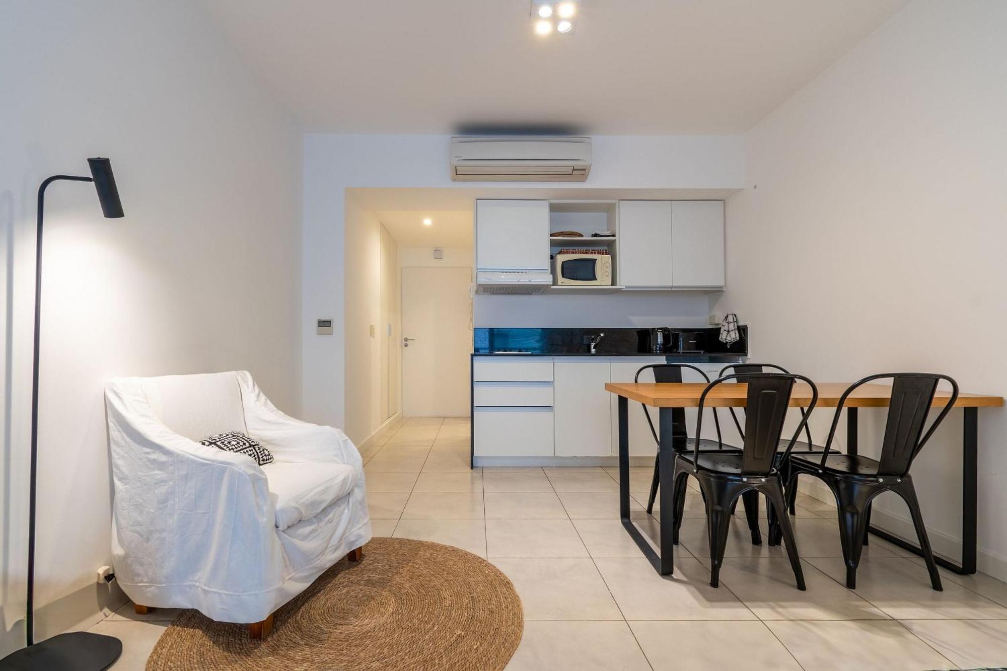 Apartamento Moderno Y Calido Estudio En Recoleta