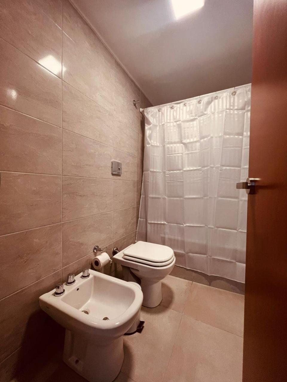 Apartamento Hermoso Y Amplio Departamento En La Mejor Zona De Sobre La Calle Paraguay Buenos Aires