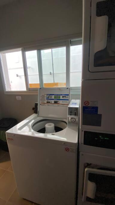 Mono En Palermo Hollywood Gym Laundry Jacuzzi 100mts Mercado De Pulgas Apartamento Buenos Aires