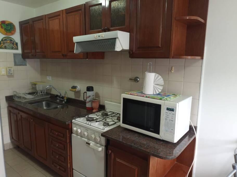 Crespo Balcon Cochera Frente Movistar Arena Apartamento