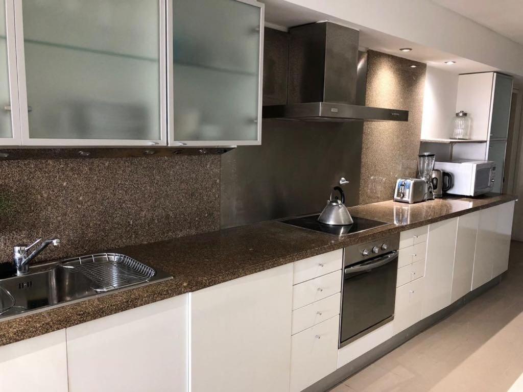 Luxury In Azucena Villaflor 400 Apartamento