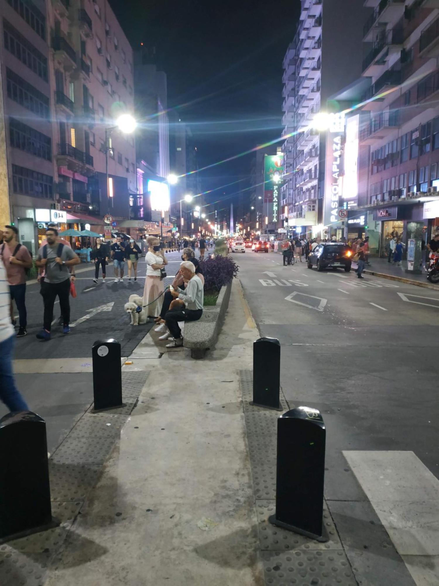 Obelisco, Teatros Y Peatonal