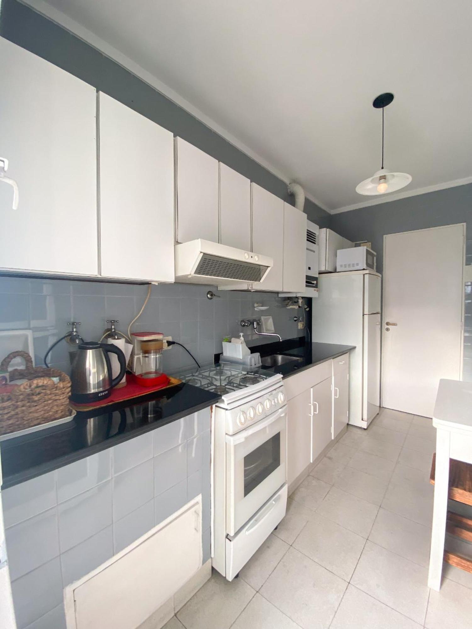 Rentup - Elegancia Y Comodidad En Recoleta Departamento Con Balcon * Buenos Aires