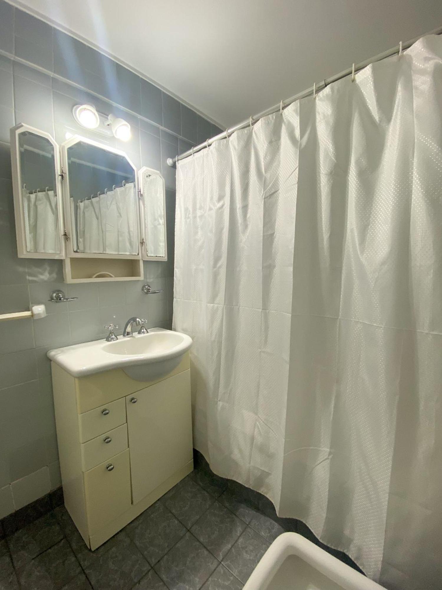 Rentup - Elegancia Y Comodidad En Recoleta Departamento Con Balcon Apartment