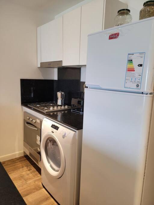 Hermoso Estudio Piscina Lavarropas Seguridad Palermo 50mts Trinidad Apartamento *