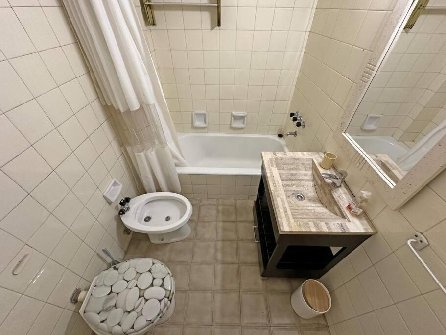 Calido Depto Para 3 Huespedes Crespo Apartamento *