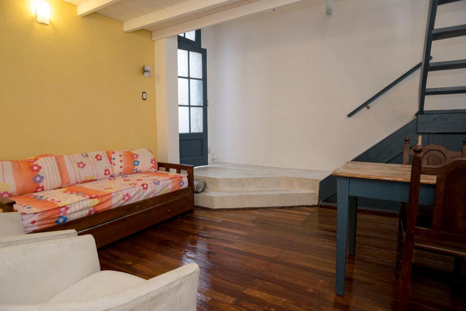 2 Apartment *