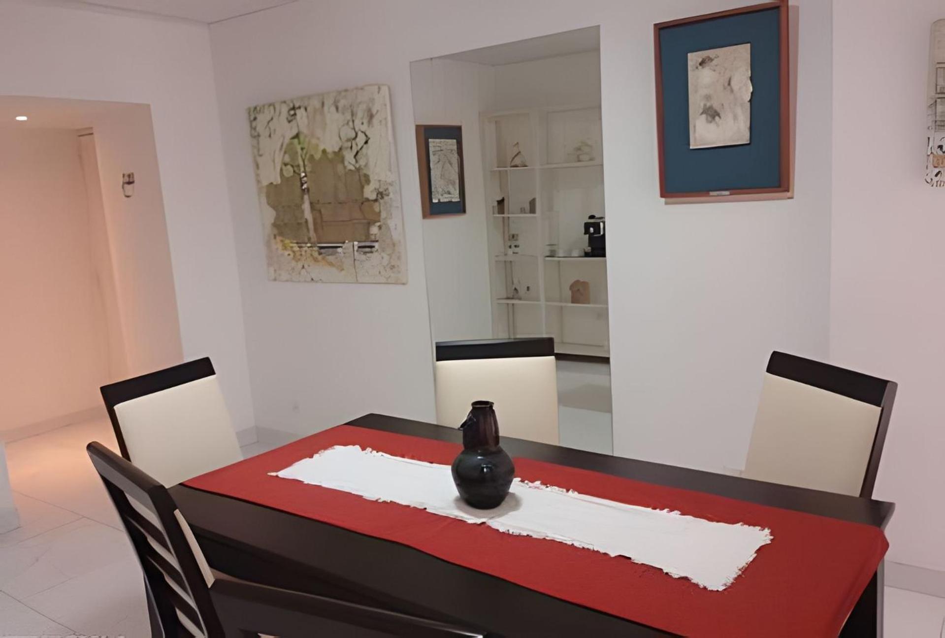Apartamento Amplio Y Luminoso Plaza San Martin Ciudad Autónoma de Buenos Aires