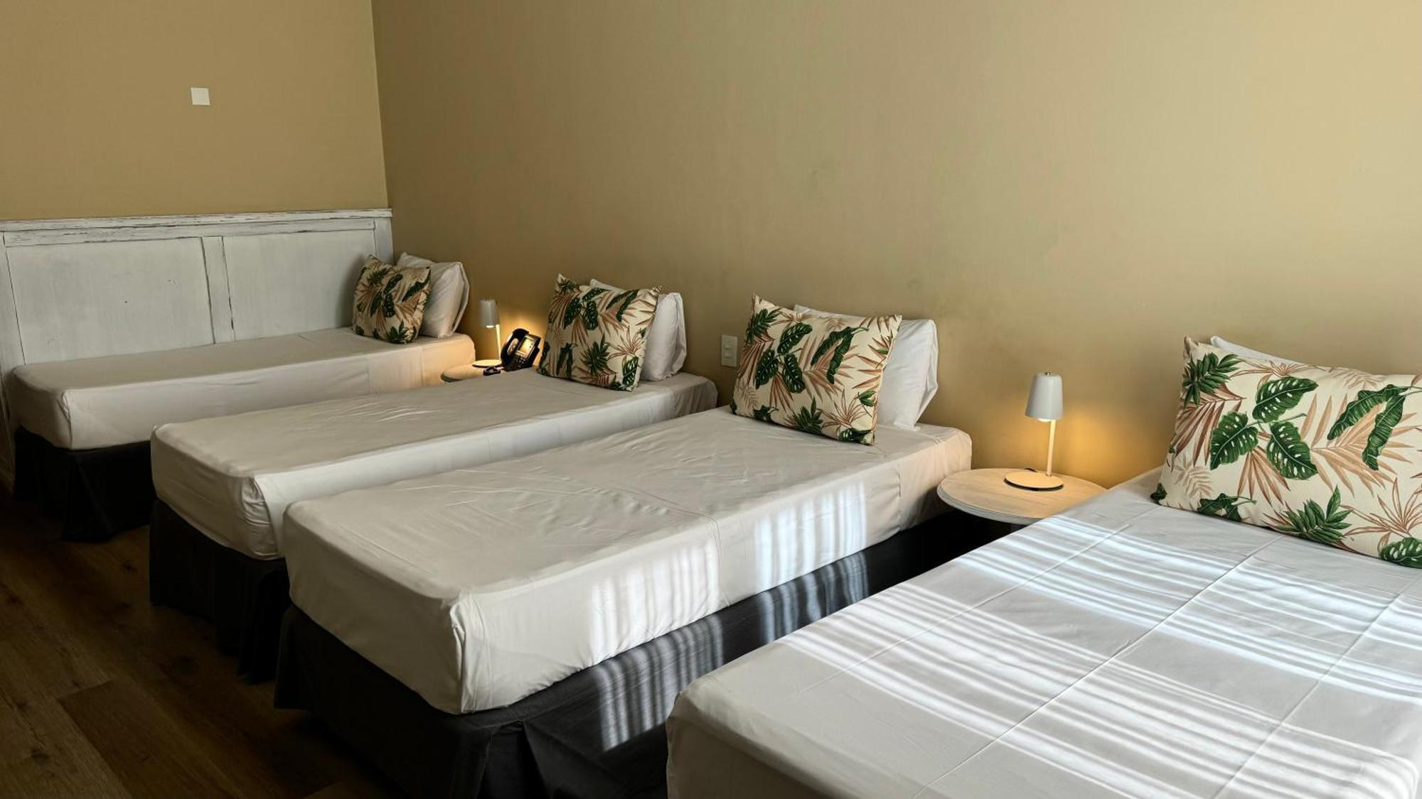 Hotel Gardi & Ciudad Autónoma de Buenos Aires