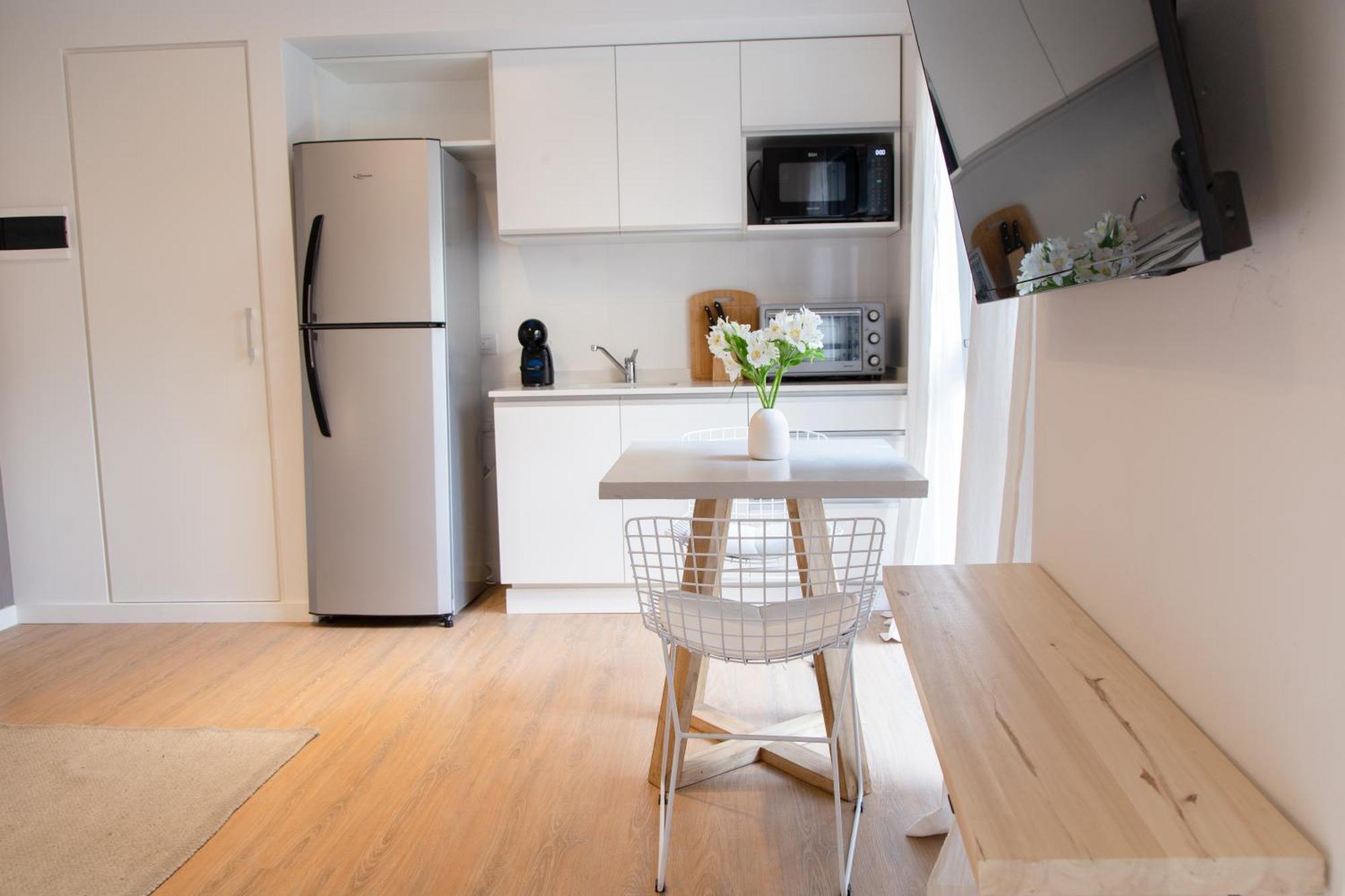Almendro Lovely Deluxe Apartamento