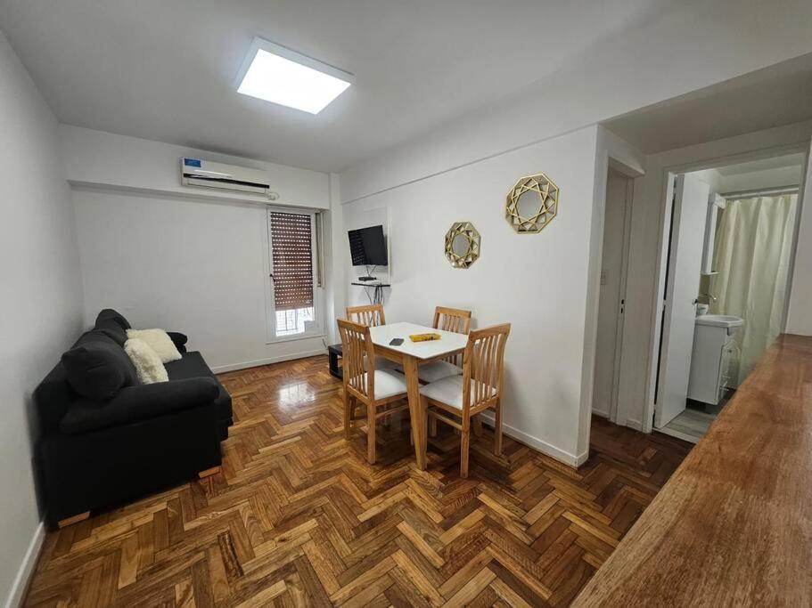 Apartamento Departamento 2 Ambientes - Espectacular Av Corrientes Bs As