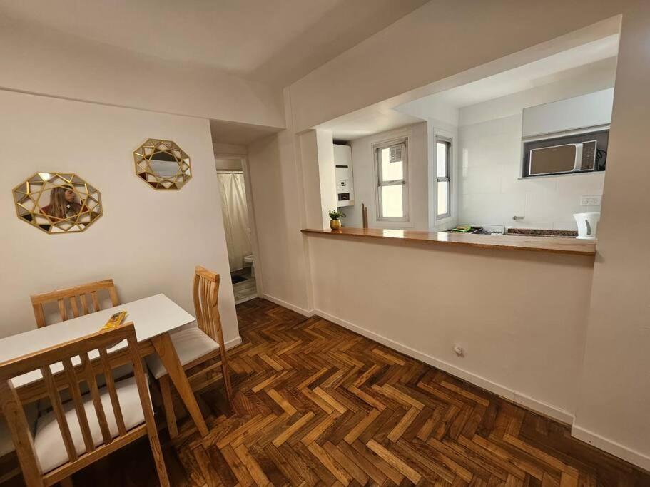 Apartamento Departamento 2 Ambientes - Espectacular Av Corrientes Bs As *