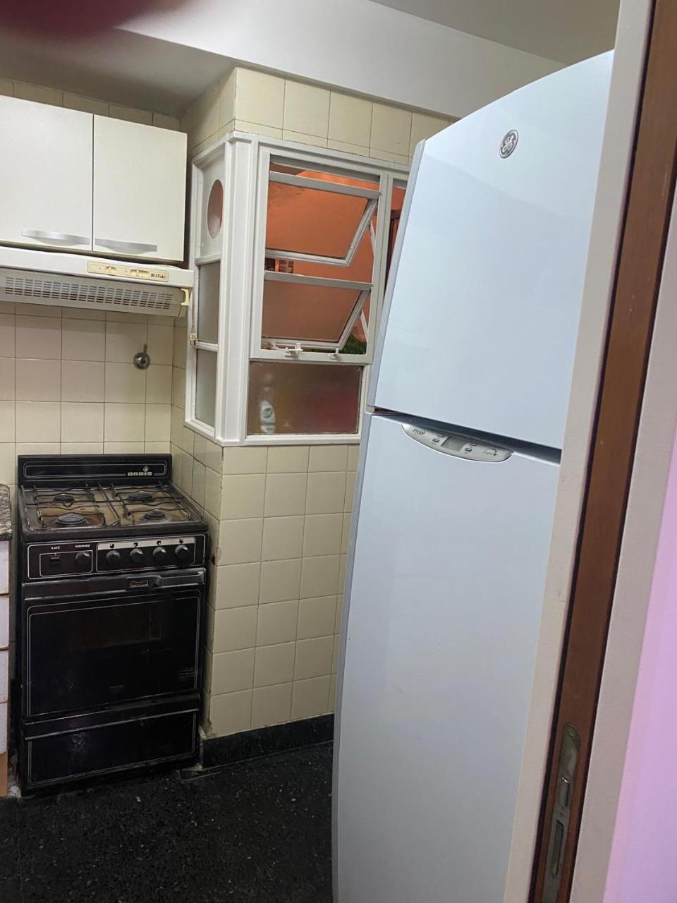 Departamento Excelente, 3 Ambientes En Caballito, Balcon A La Calle 4 Personas Apartamento *