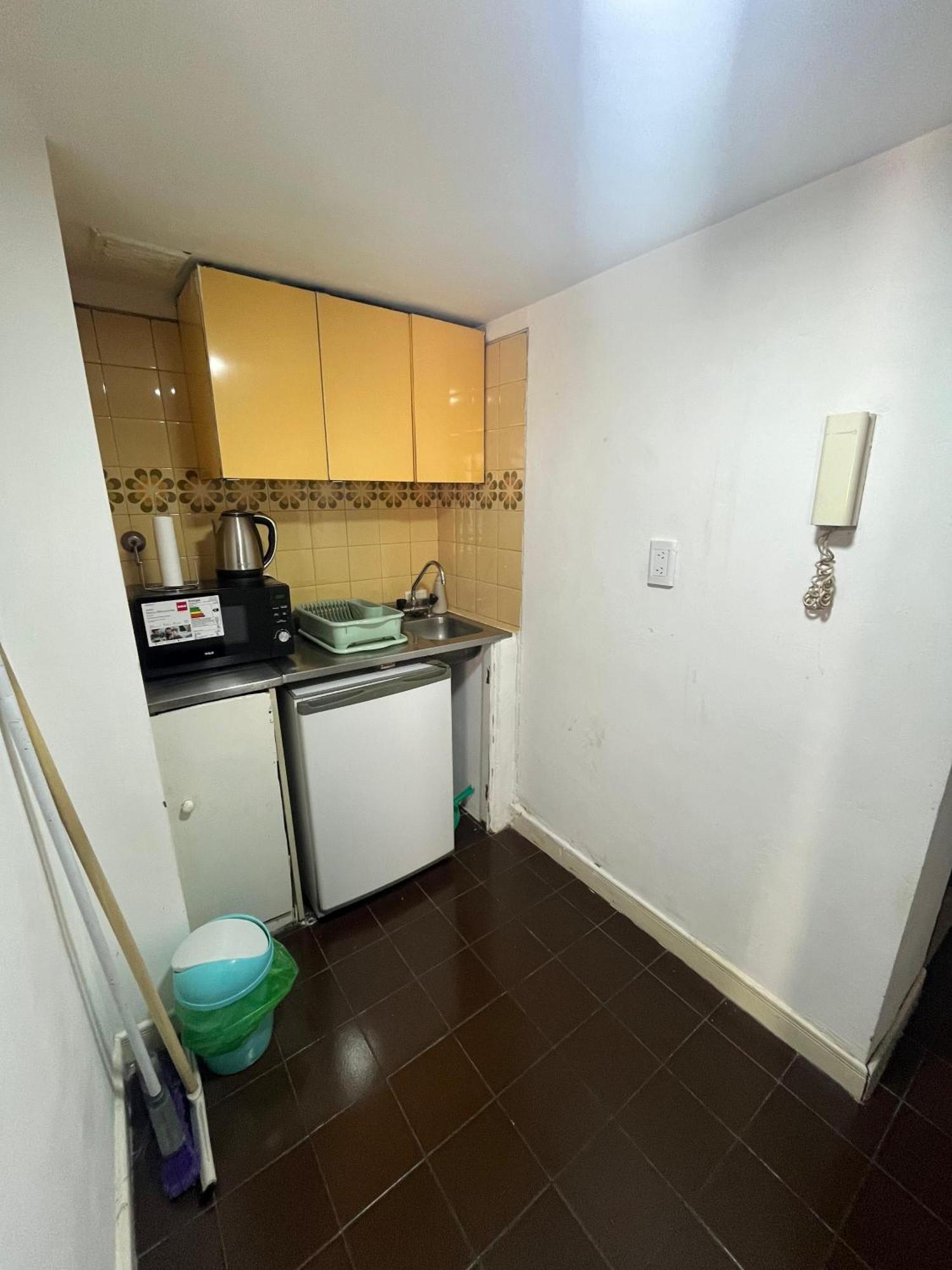 Esmeralda 486 A 2 Cuadras Del Obelisco Apartamento