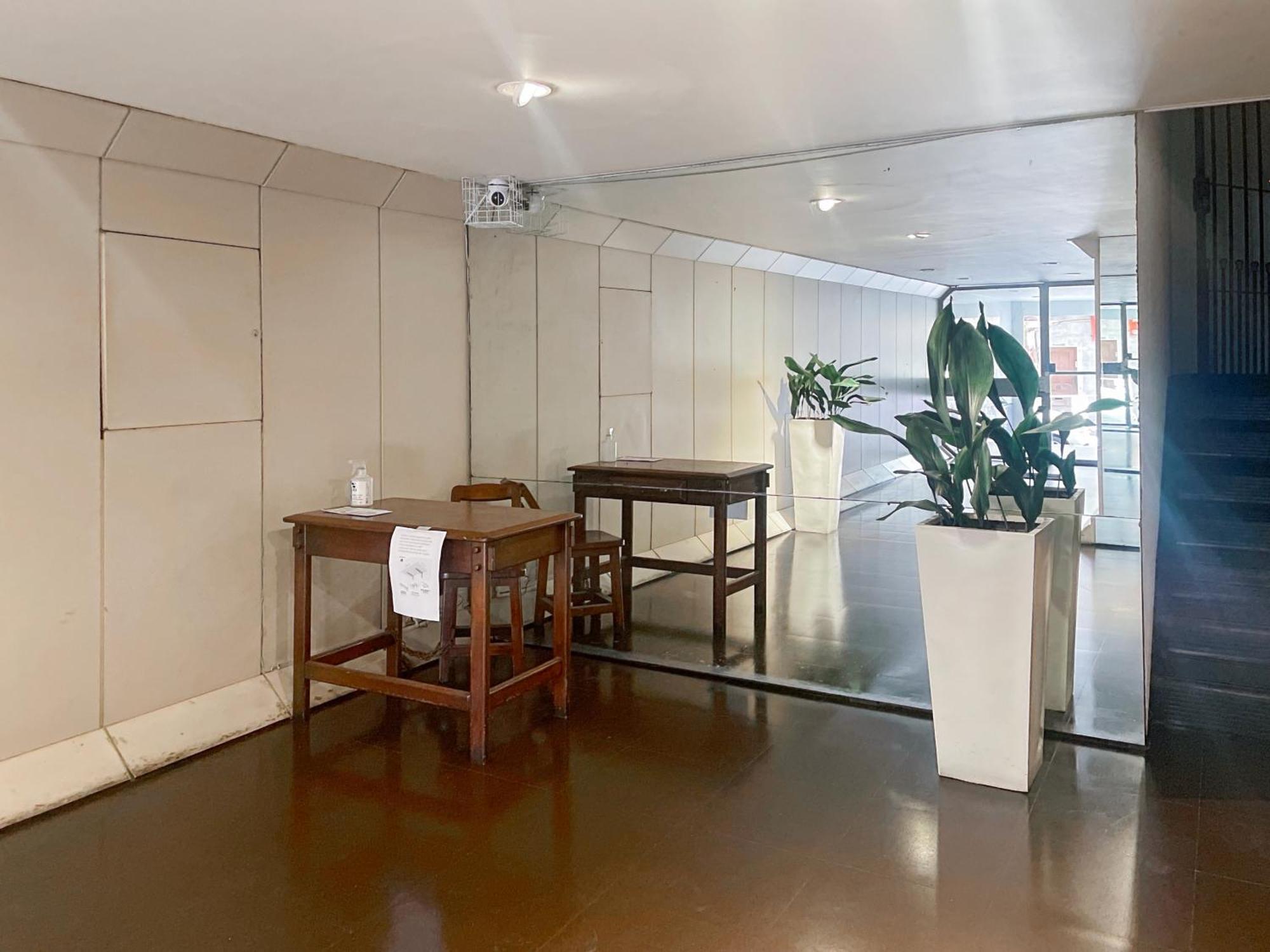 Beautiful Sunny Recoleta Urban Comfort Apartment