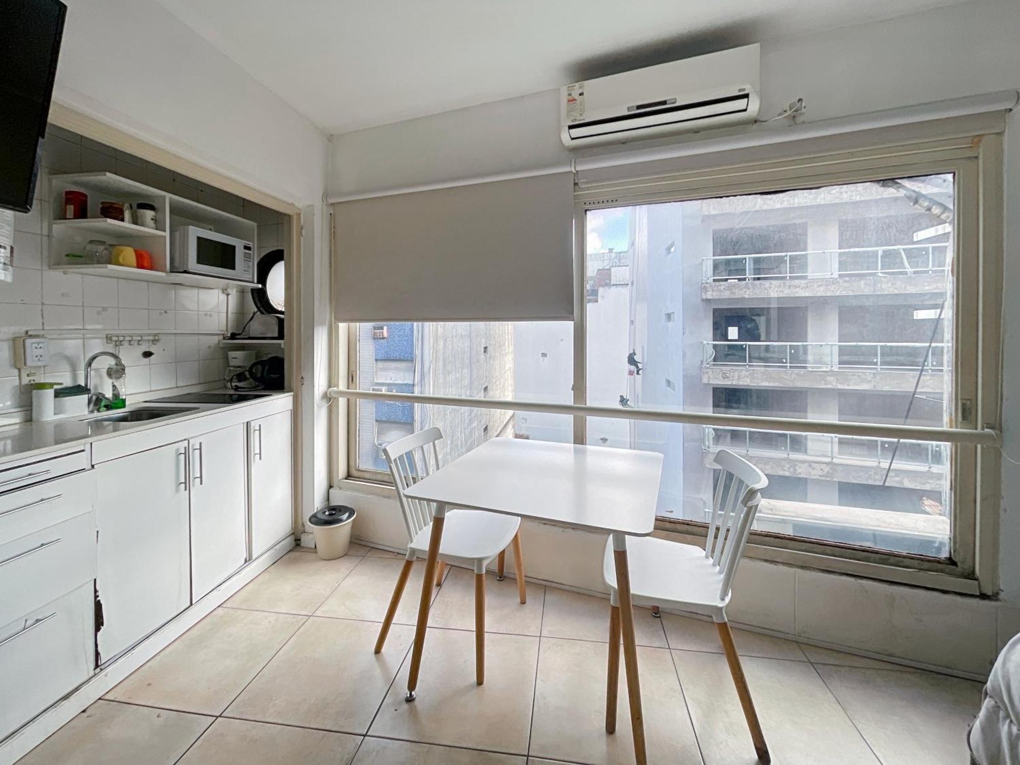 Beautiful Sunny Recoleta Urban Comfort * Buenos Aires