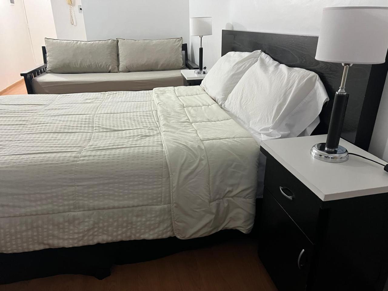 Center Sobre Avenida Corrientes Apartamento Buenos Aires