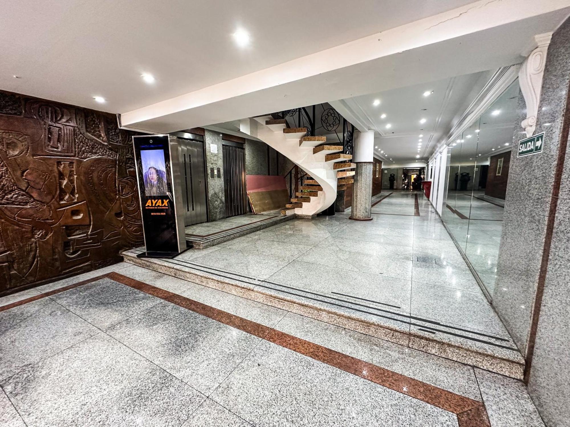 Rentup - Acogedor Monoambiente En Microcentro A Pasos De Plaza San Martin
