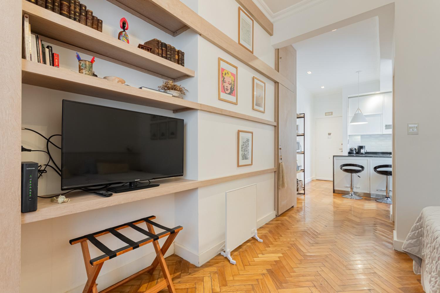 Espectacular Departamento Estilo Frances En La Mejor Zona De Recoleta Sobre La Calle Arenales Buenos Aires