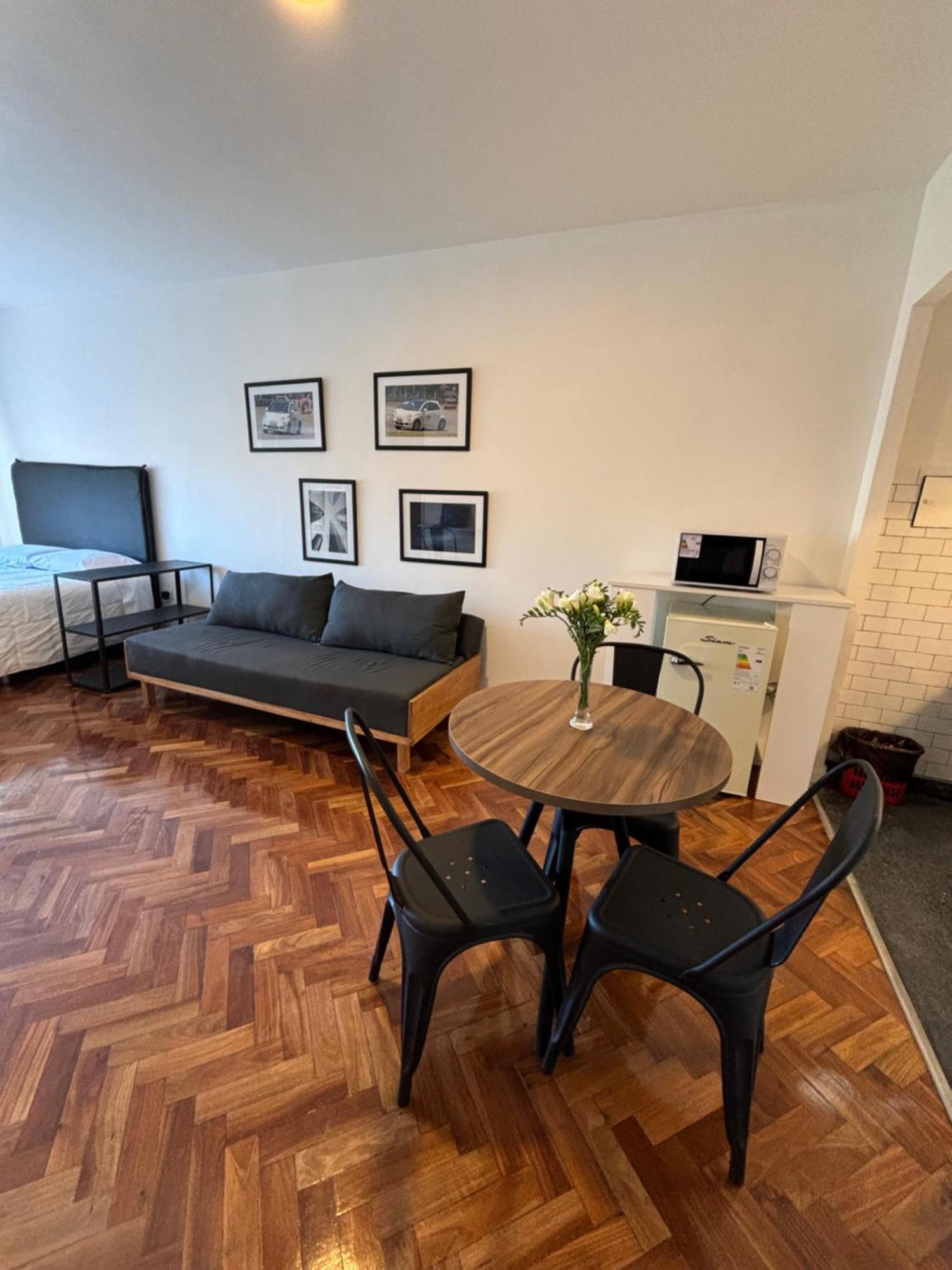 Amigable Departamento Recoleta *