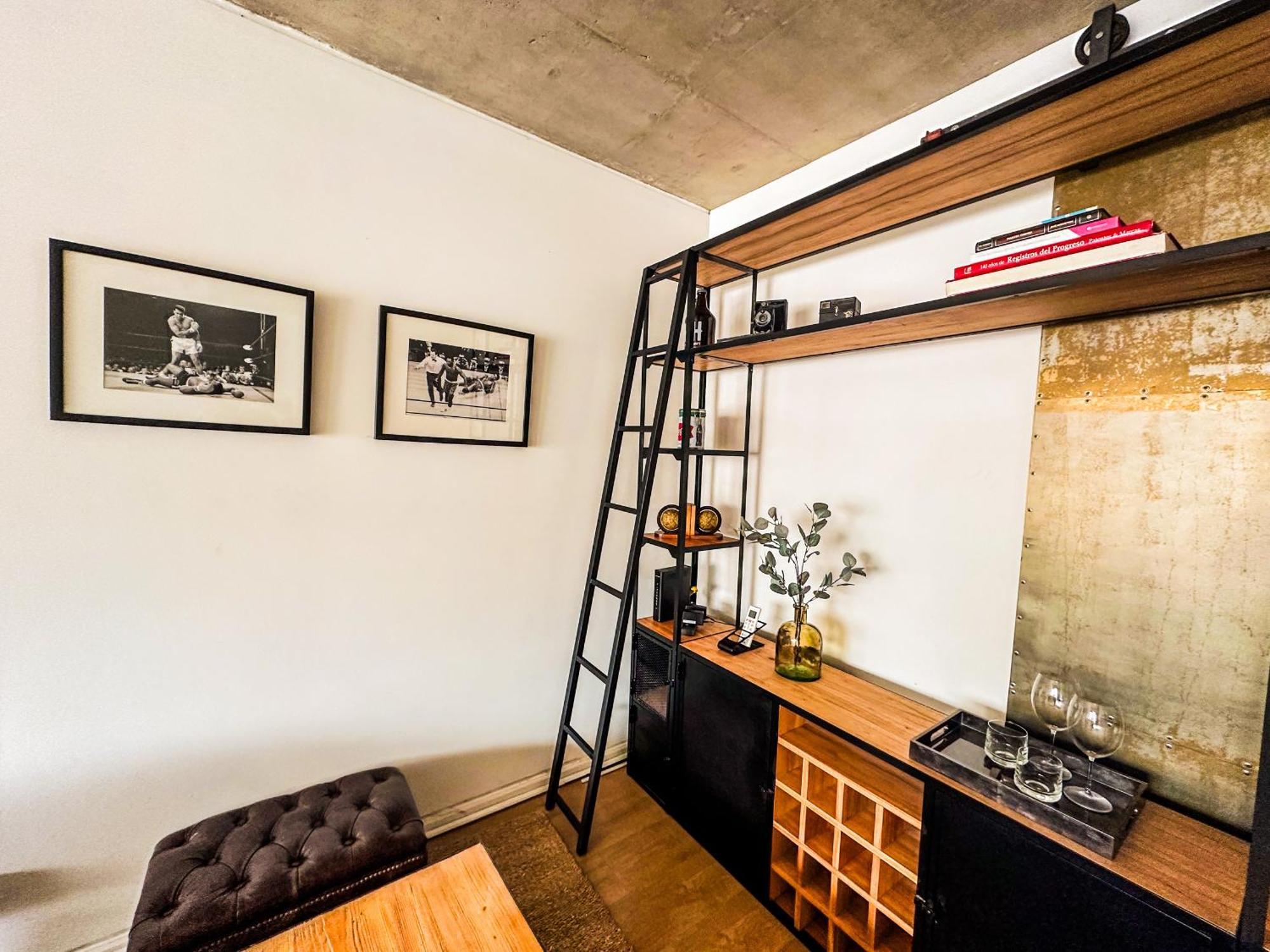 Rentup - Estilo Industrial Con Balcon Y Piscina En El Corazon De Palermo
