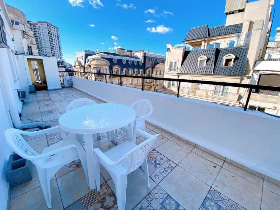 4 Ambientes, Elegante Edificio