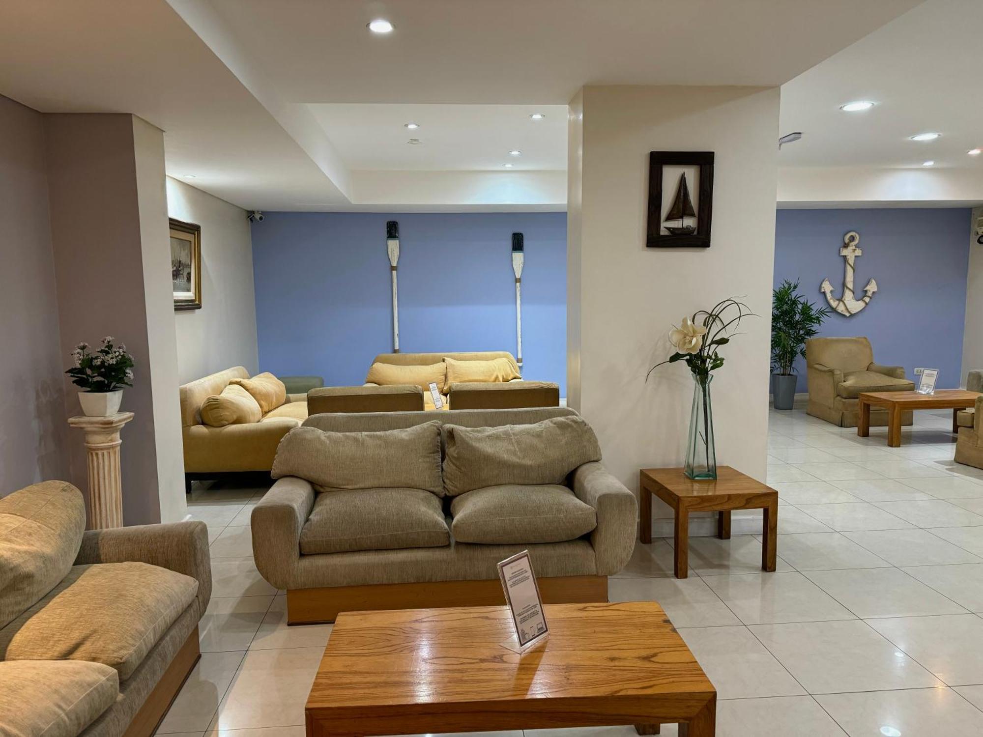 Centro Naval Hotel 3*